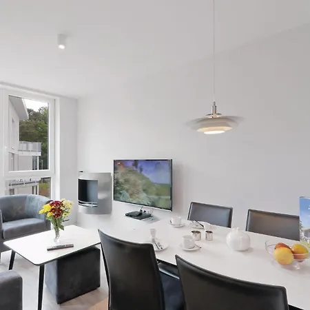 Duenenvilla 13, Whg 3 *